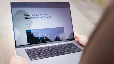 "We have an open, modern corporate culture, flat hierarchies and great teamwork. And we are always looking for software developers. It's worth taking a look at our job ads," says Kajetan Fritz