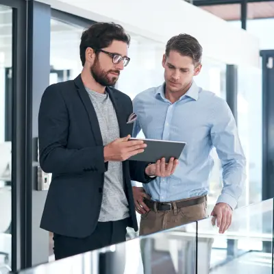 Nutzung der neuesten Technologie, um die Gebäudeautomation zu digitalisieren.