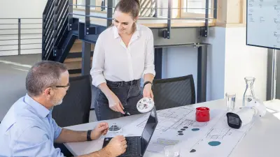 Laptop Planung von Brandmeldeanlagen