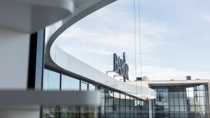 BABOR GmbH & Co. KG has its new headquarters, known as “The Curve” equipped with a fully connected overall solution from Bosch.