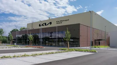 Außenansicht der Kia Metropol Arena Nürnberg