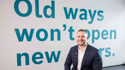 Marius Kaiser in the Service & Supply Chain Campus building in Stuttgart-Feuerbach