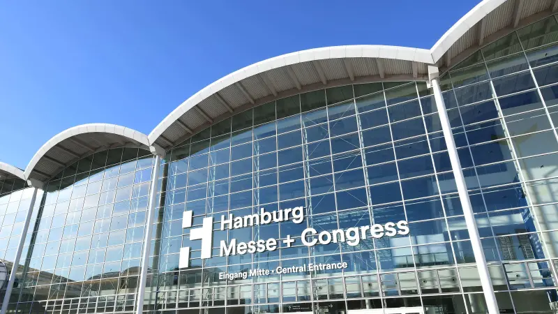 Eingang zum Messegelände