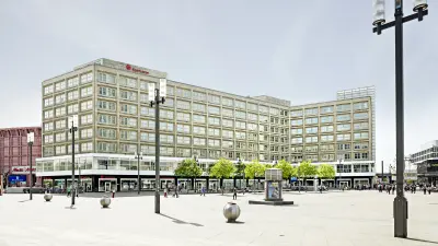  Bosch Building Technologies Referenzkunde Berliner Sparkasse von außen 