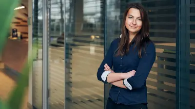 Porträtfoto von Beatrice Rademacher, Web-Entwicklerin 