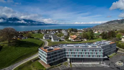 Modern Times Hotel outside