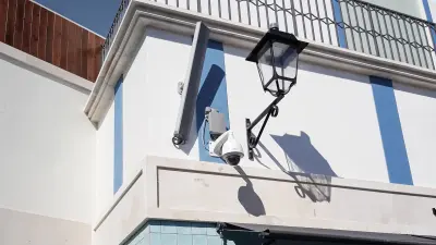 The image shows a camera and loadspeaker installed at IKEA Mar Shopping.