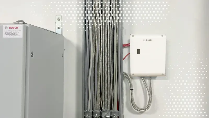 I/O module on the wall